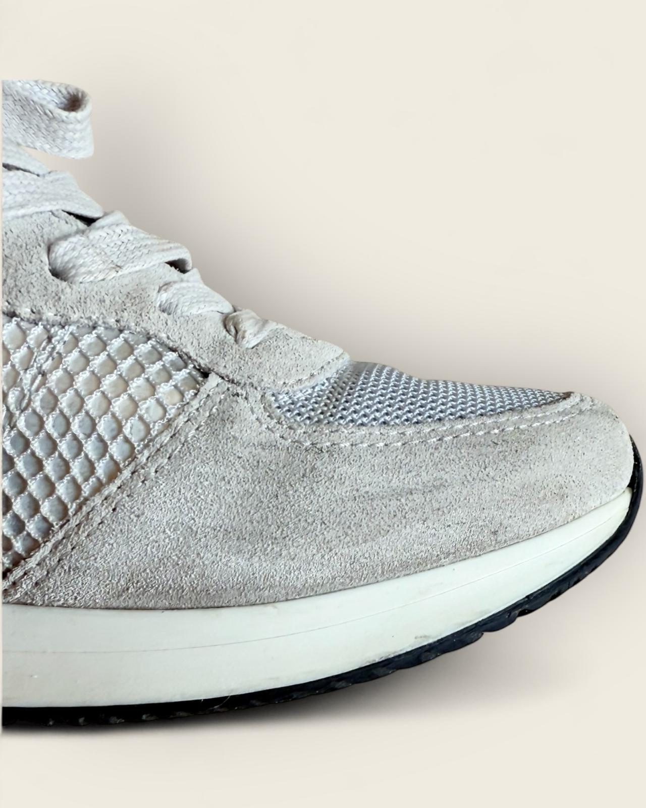 PHILIPPE MODEL - BASKETS RUNNING P.37