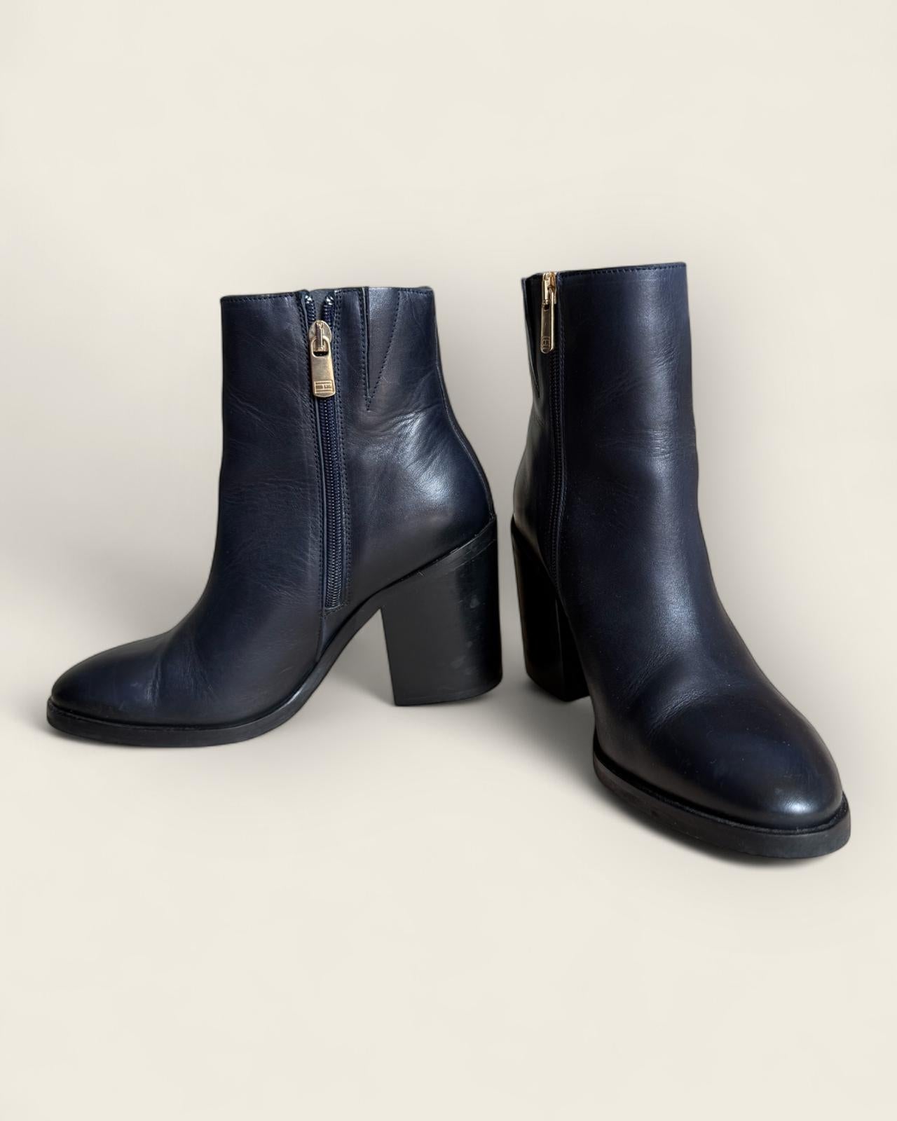 TOMMY HILFIGER - BOTTINES P.38