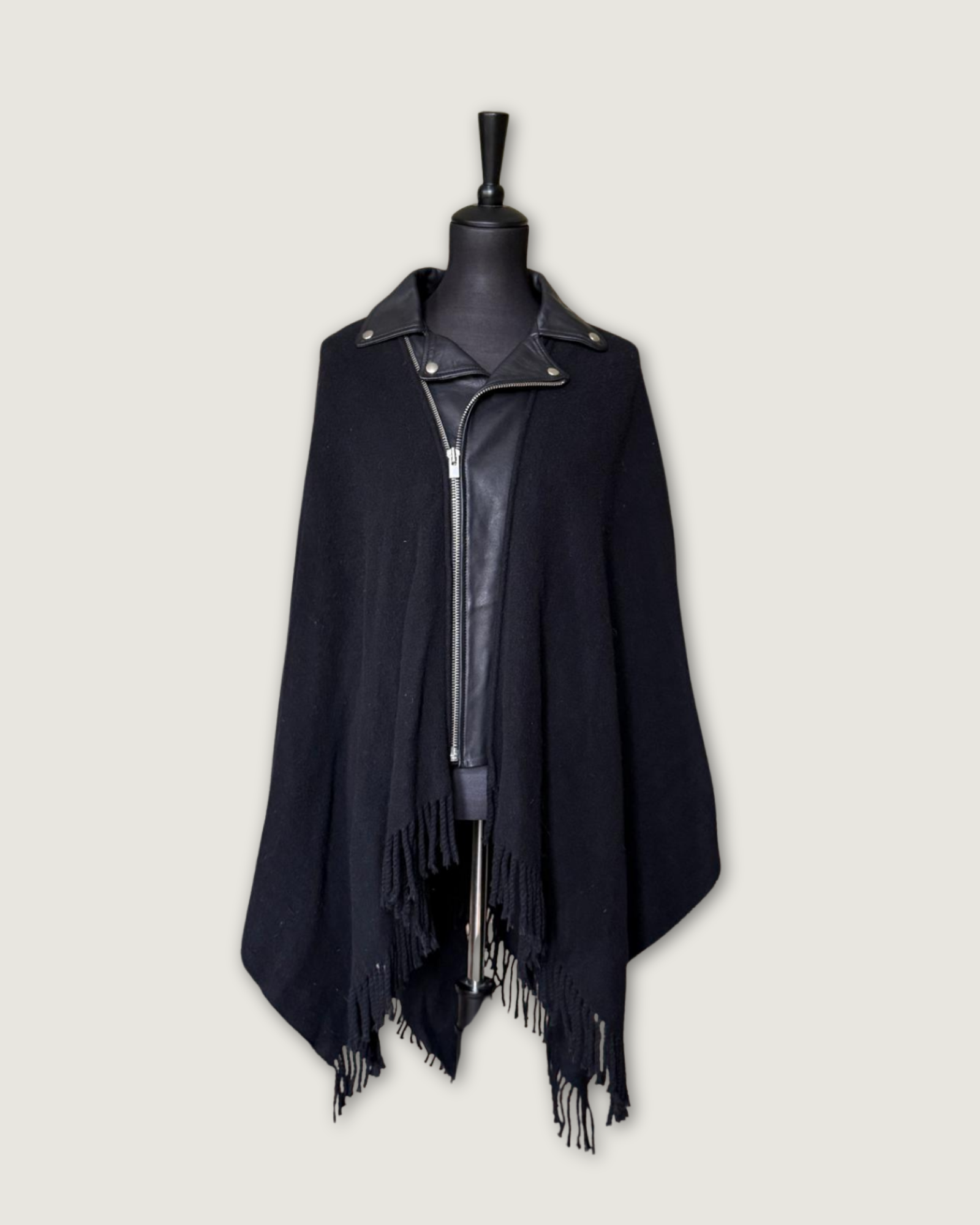 Cape Frangée The Kooples avec Col en Cuir d'Agneau – Mode Seconde