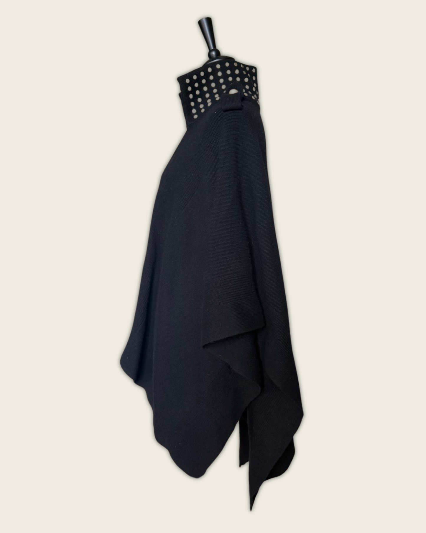 MICHAEL KORS - CAPE NOIRE S