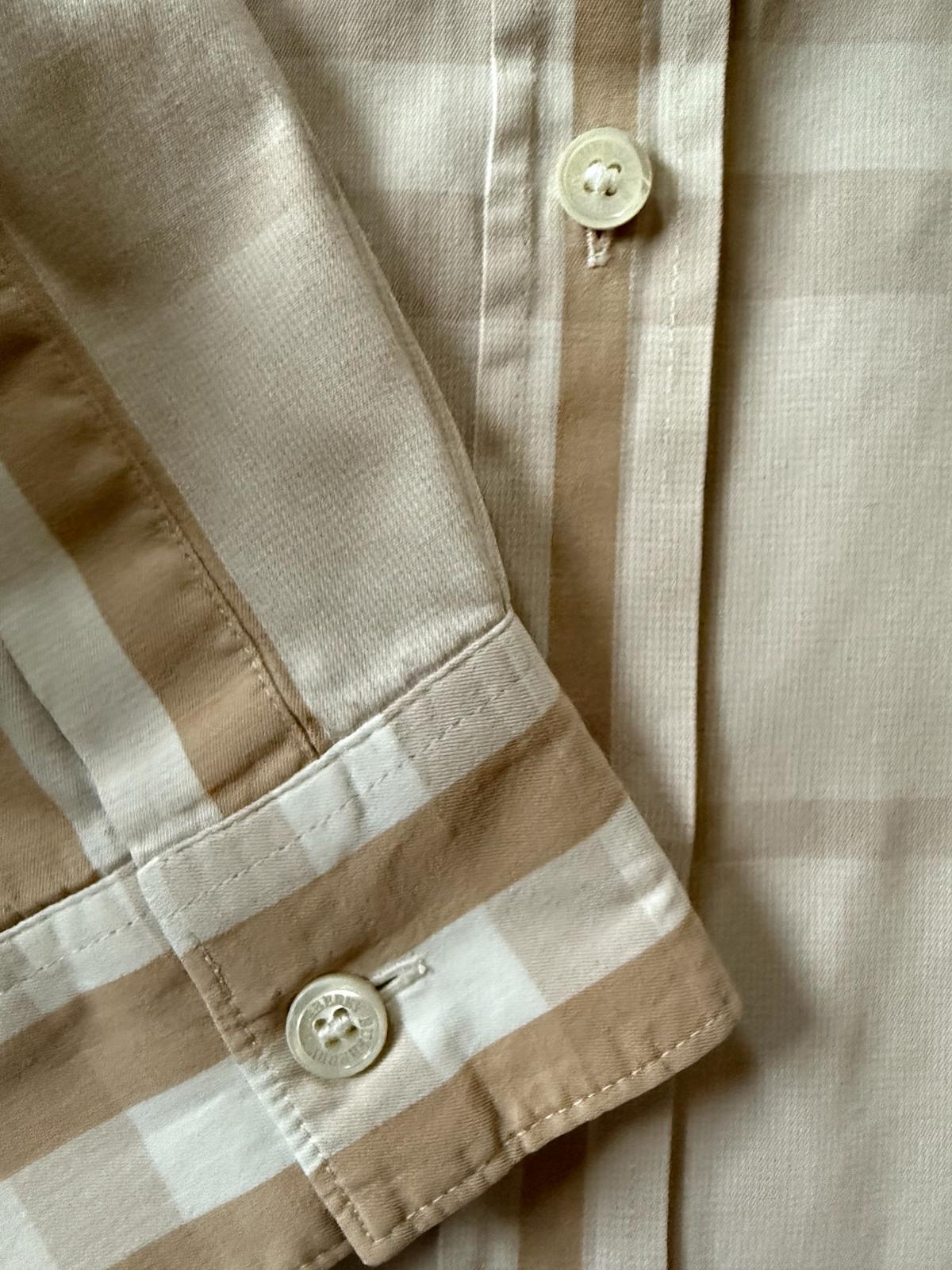 BURBERRY - CHEMISE FEMME T.M