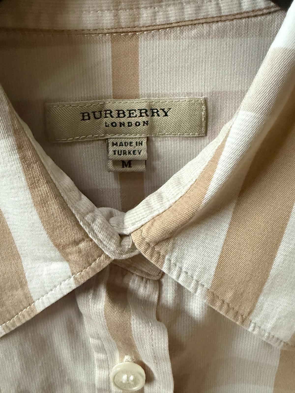 BURBERRY - CHEMISE FEMME T.M