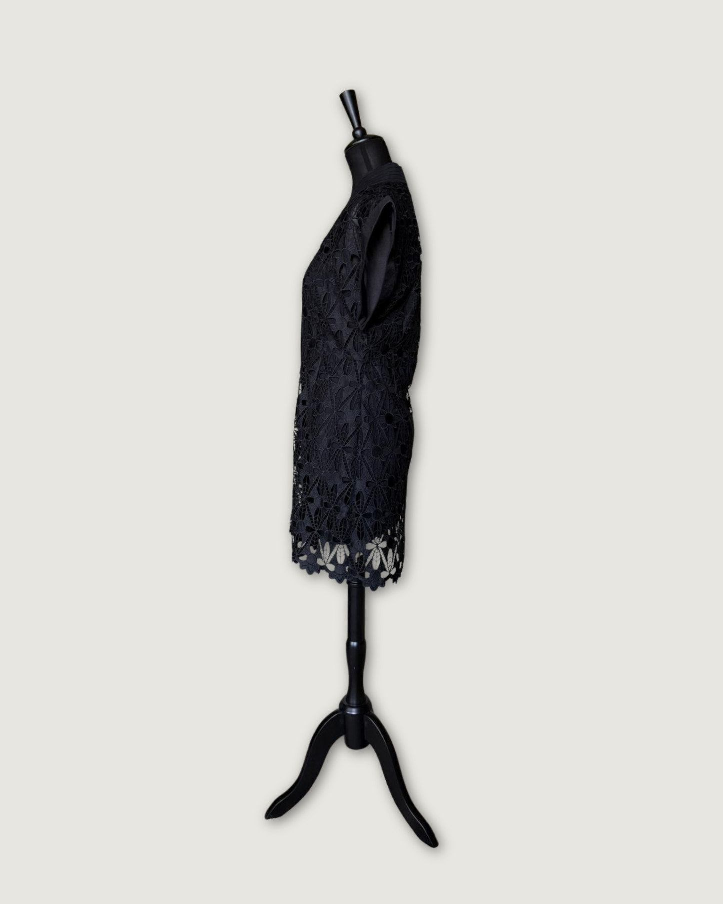 SANDRO - ROBE NOIRE BRODEE T.38
