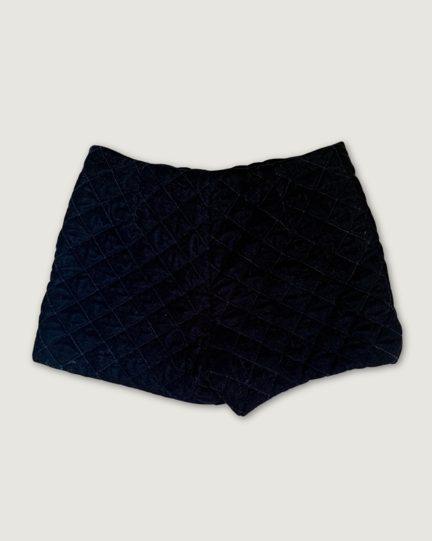 CLAUDIE PIERLOT - SHORT VELOURS MATELASSE T.38