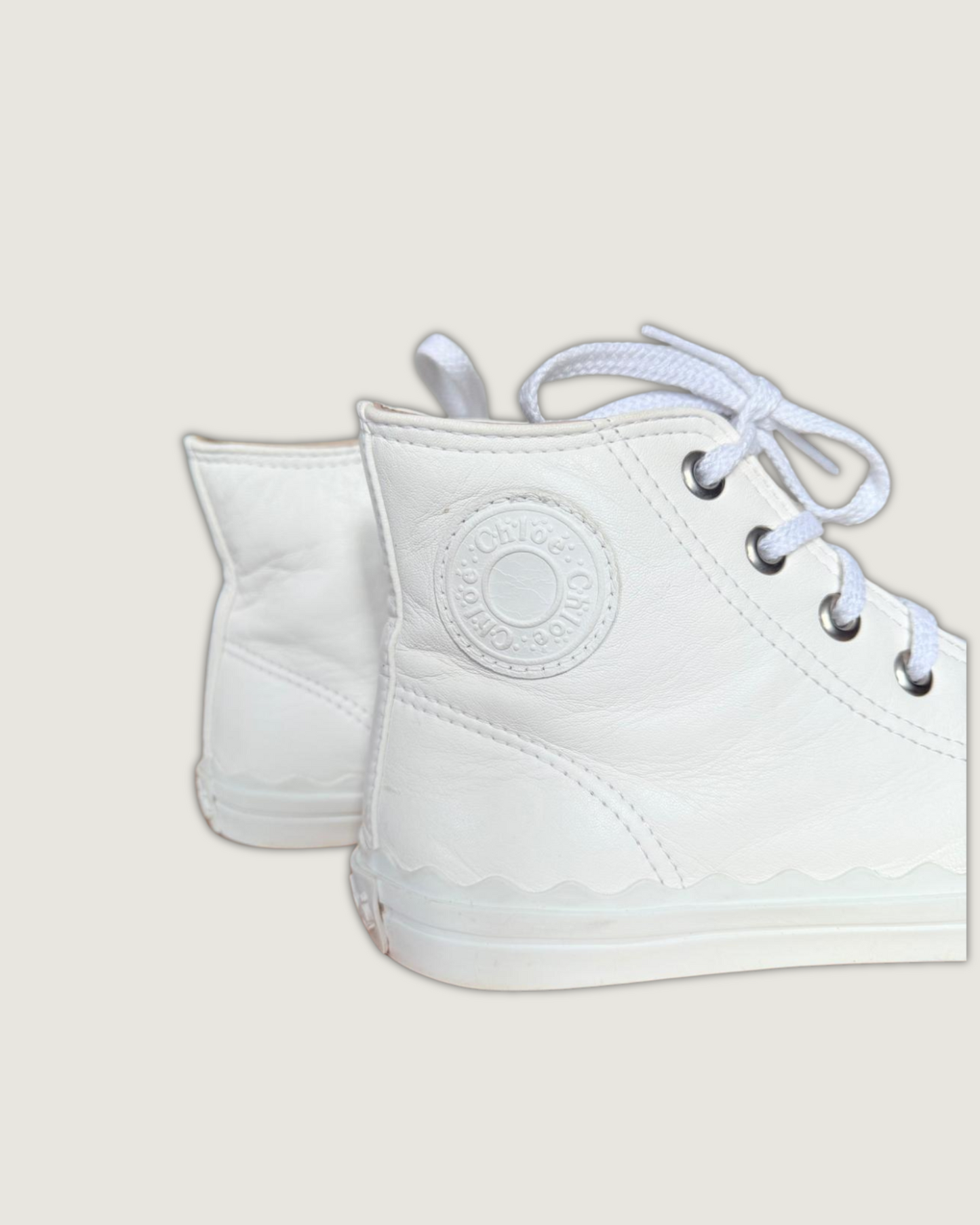 CHLOE - BASKETS CUIR P.40