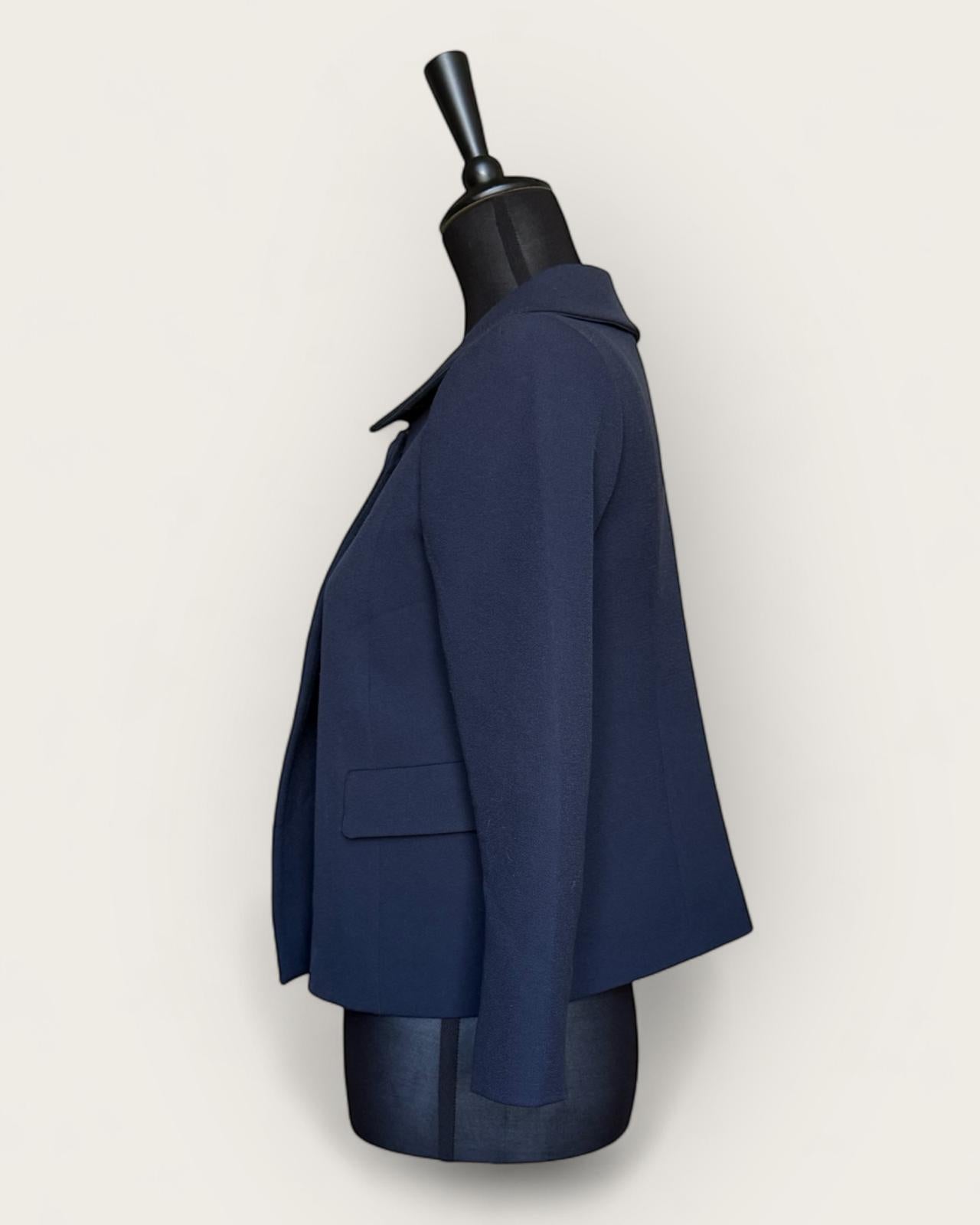 TARA JARMON - VESTE COURTE T.36