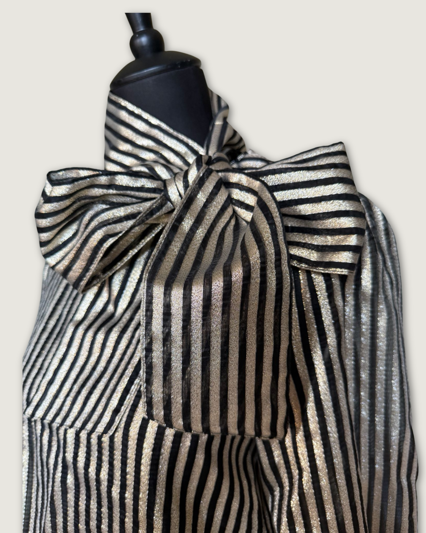 SEZANE - BLOUSE RAYURES DOREES ET NOIRES T.36