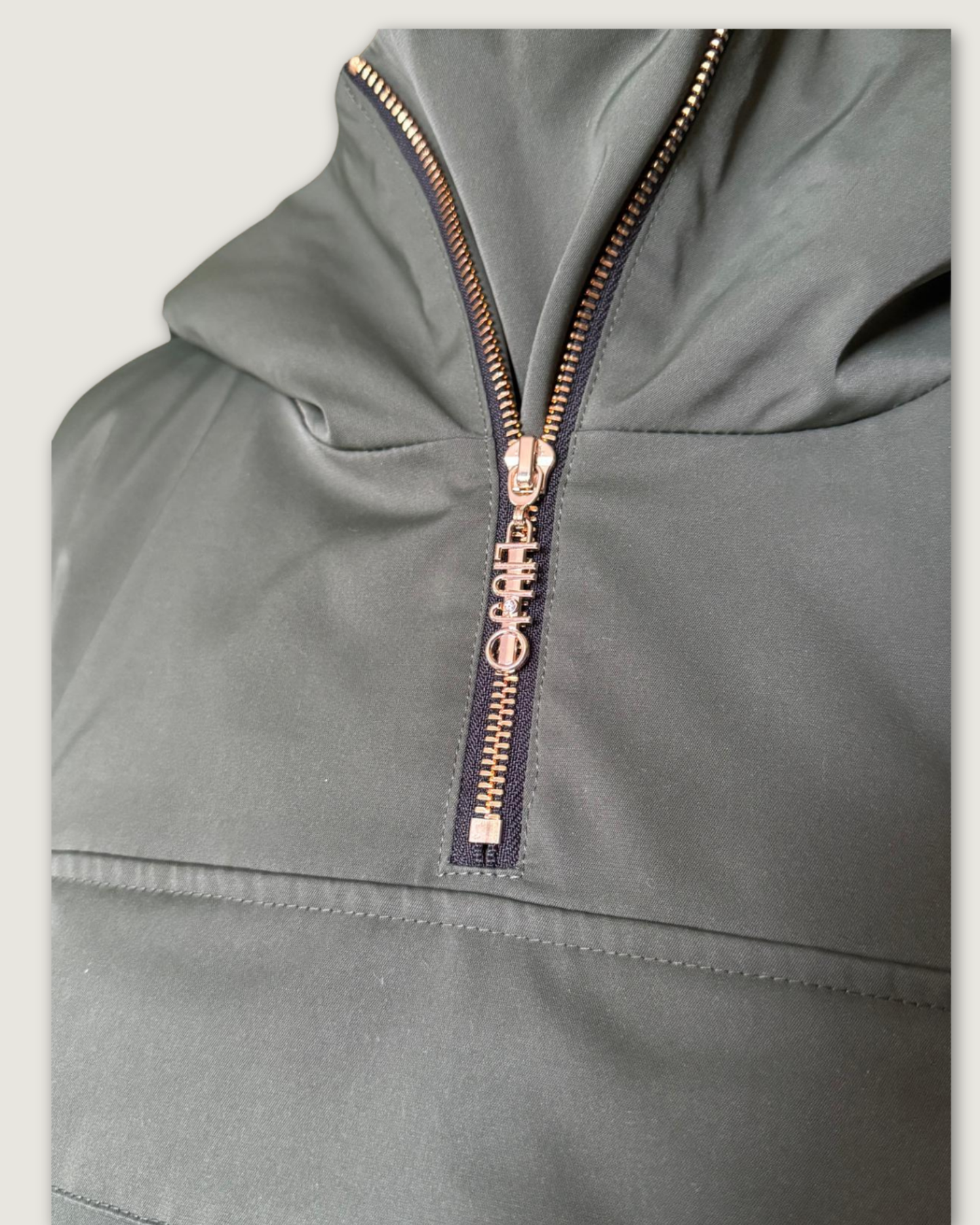 LIU JO - PARKA CAPUCHE T.L