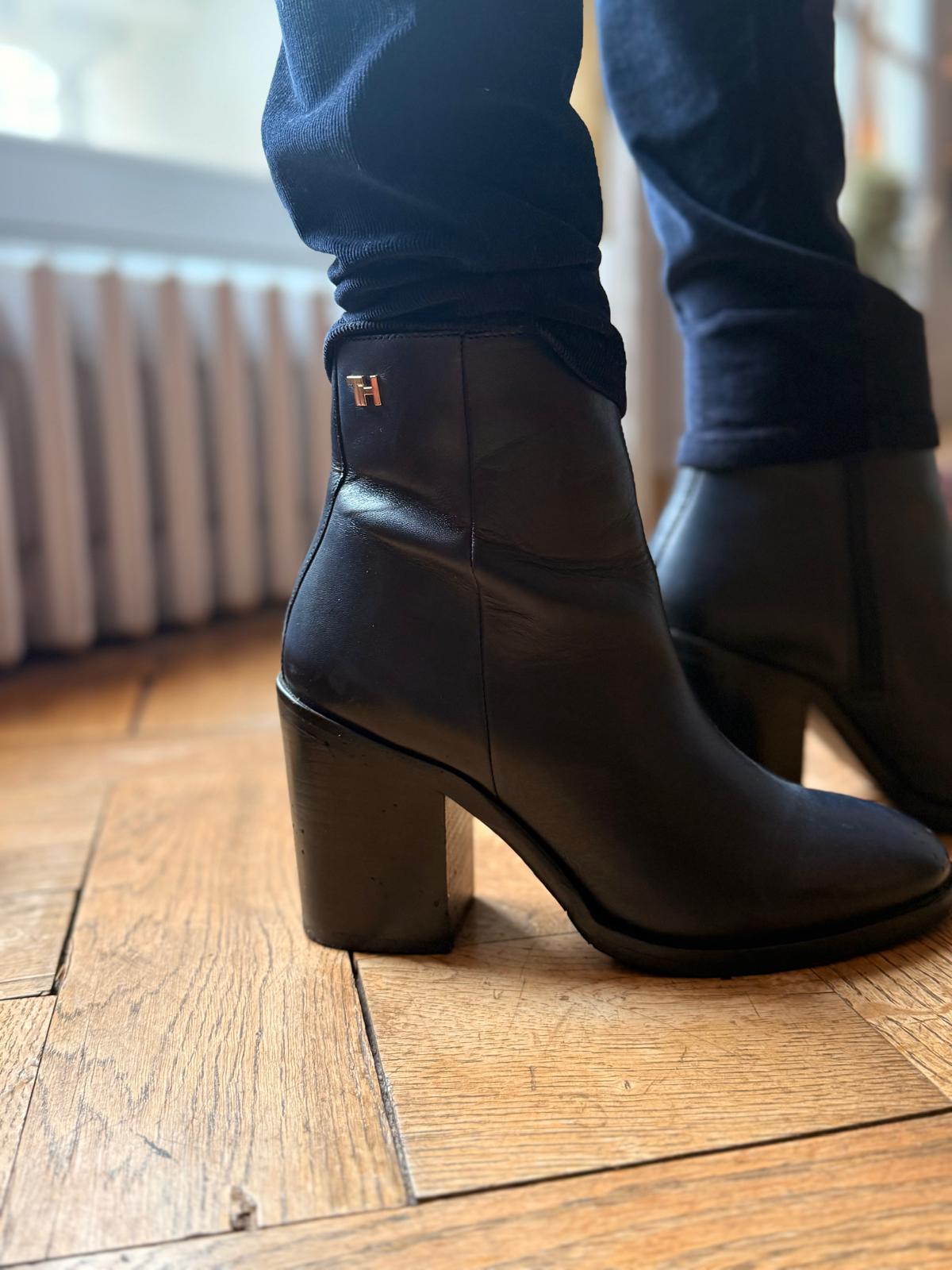 TOMMY HILFIGER - BOTTINES P.38