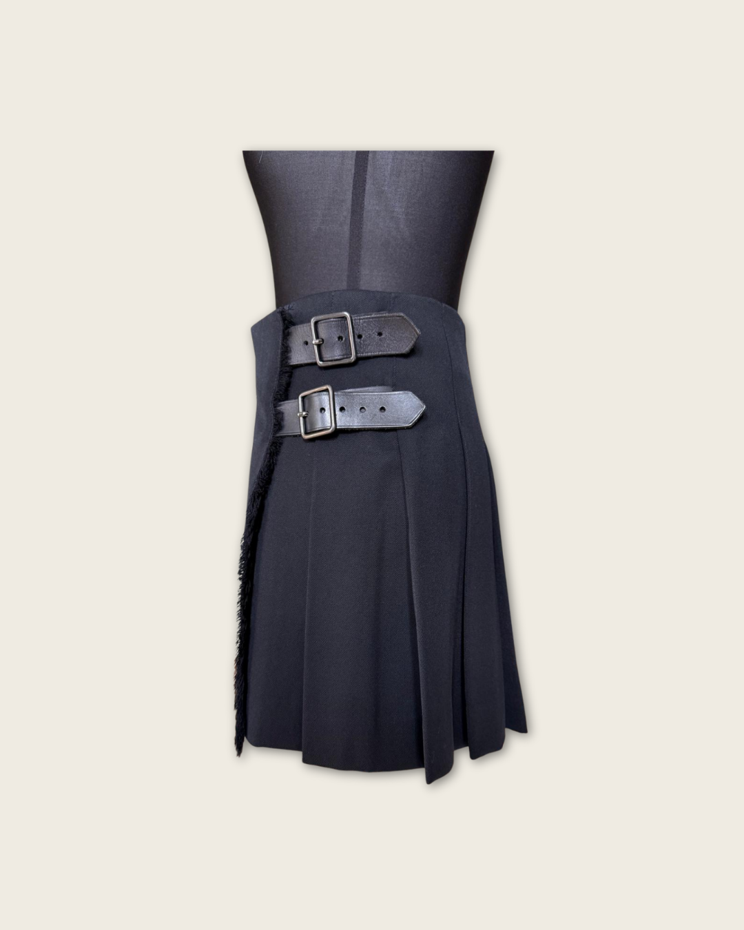 BURBERRY - MINI KILT LAINE NOIR T.34