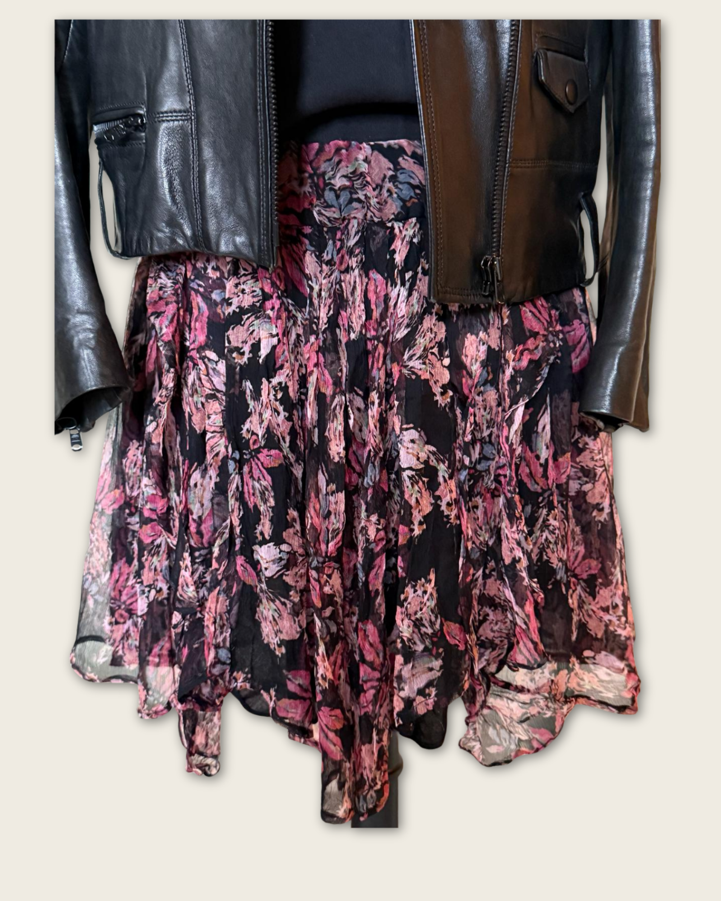 IRO - JUPE SHORT T.38