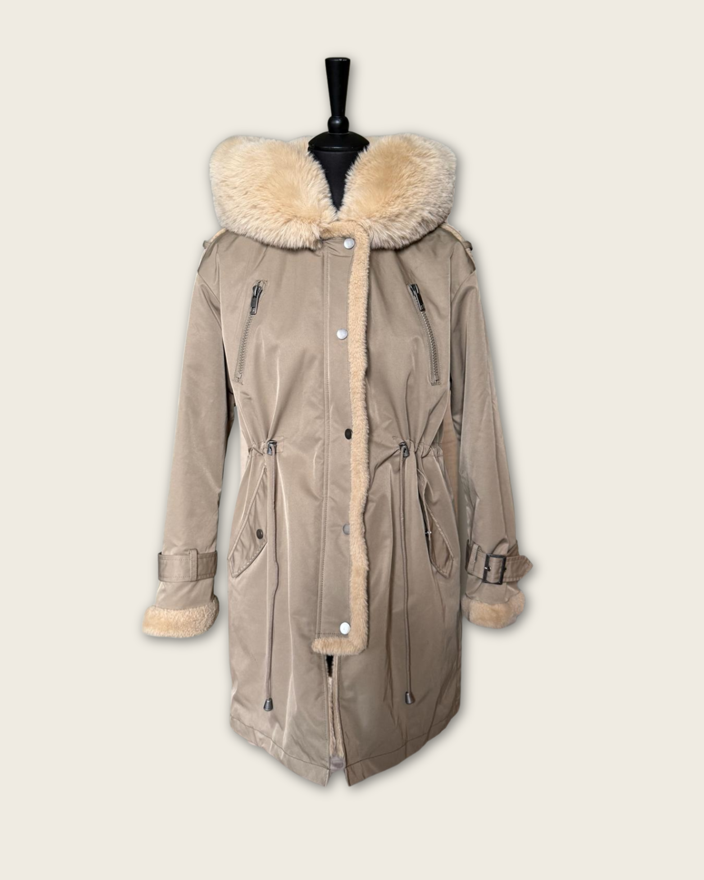 BOUTIQUE INDEPENDANTE - MANTEAU FAUSE FOURRURE T.1