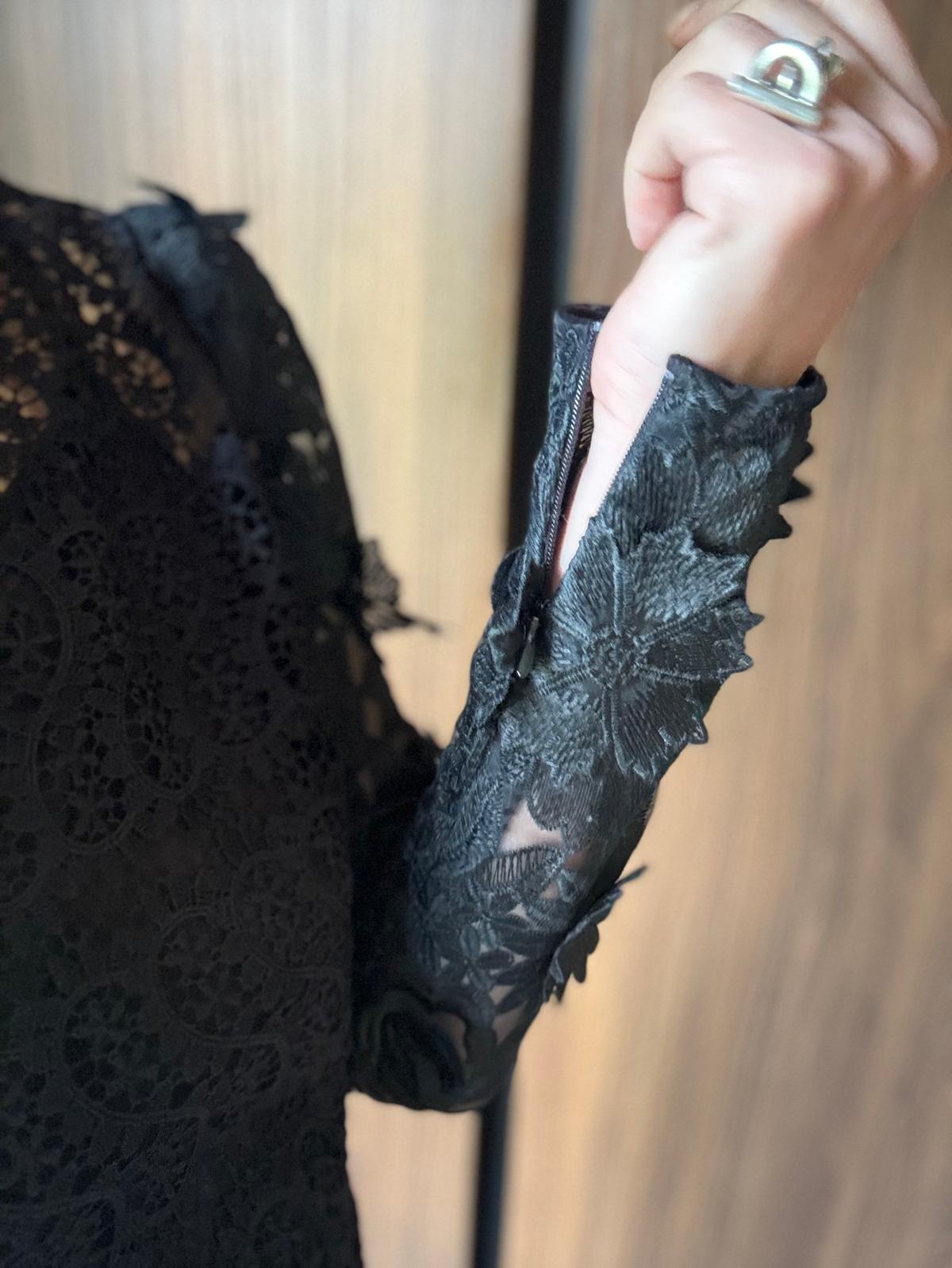 MICHAEL KORS  - TOP DENTELLES NOIRES T.2 (36)